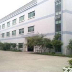 出售雷甸18亩工业土地，全新厂房25000方，证件齐全，厂房