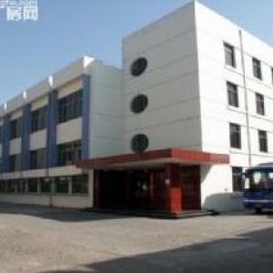 出租新安产业园多层全新厂房1800方，1−3楼，