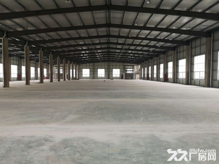 德清三合乡1−2楼2750方，带有喷漆房，价格18元可以谈。